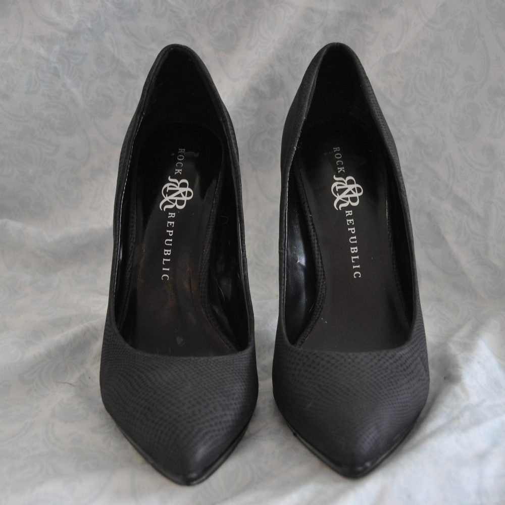 Black heels